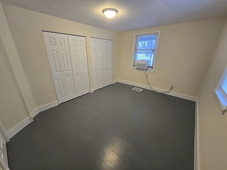 717 31st Ave N #1 — Photo 6
