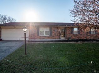 721 Nottingham Pl, Miamisburg, OH 45342