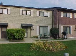 550I W Lodge Trl APT I, Wheeling, IL 60090