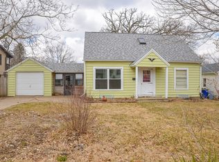 825 Wellington St SE, Cedar Rapids, IA 52403