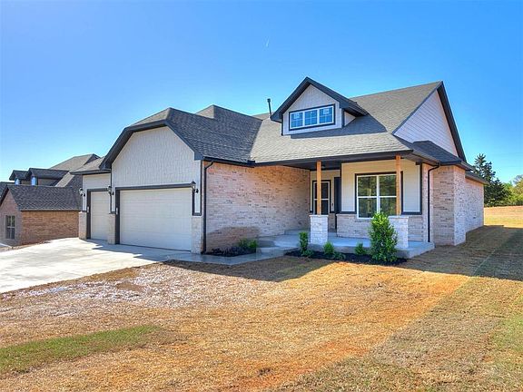 2nd image of 251 Canyon Creek Ln