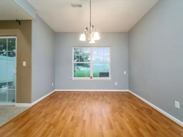 305 Adams Creek Rd — Photo 6