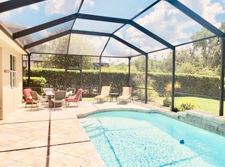 16223 Bridgepark Dr, Lithia, FL 33547