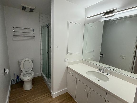 5th image of 170 Pacific Ave APT 13