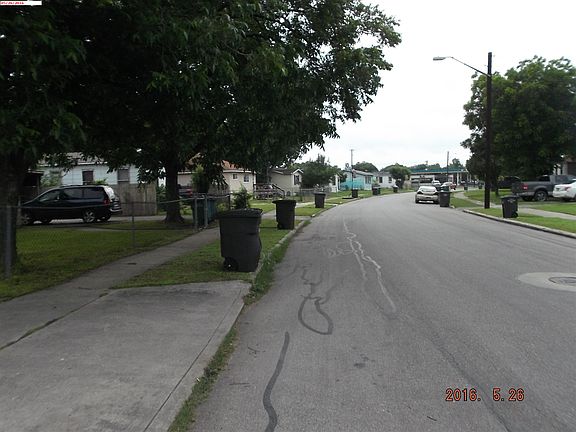 5th image of 731 Cavalier Ave