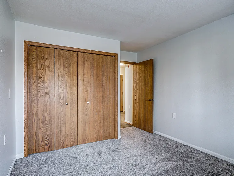 Virginia Park Meadows Apartments — Photo 8