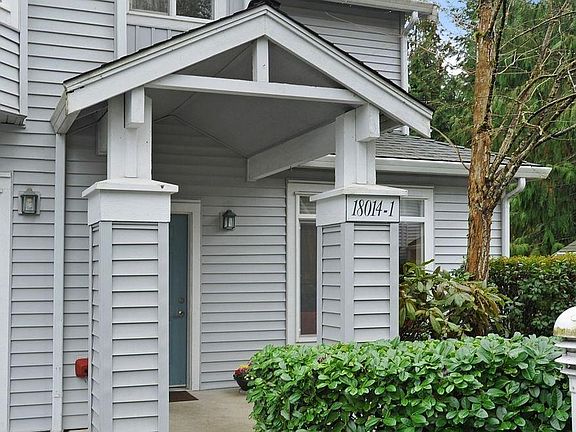 2nd image of 18014 NE 95th Ct Unit 1
