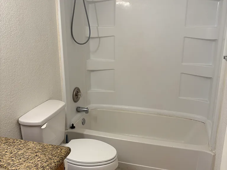1654 W Twin Ridge Rd — Photo 18