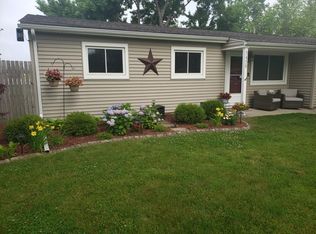 5458 S San Martine St, Stevensville, MI 49127