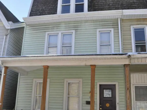 152 S 2nd St, Steelton, PA 17113