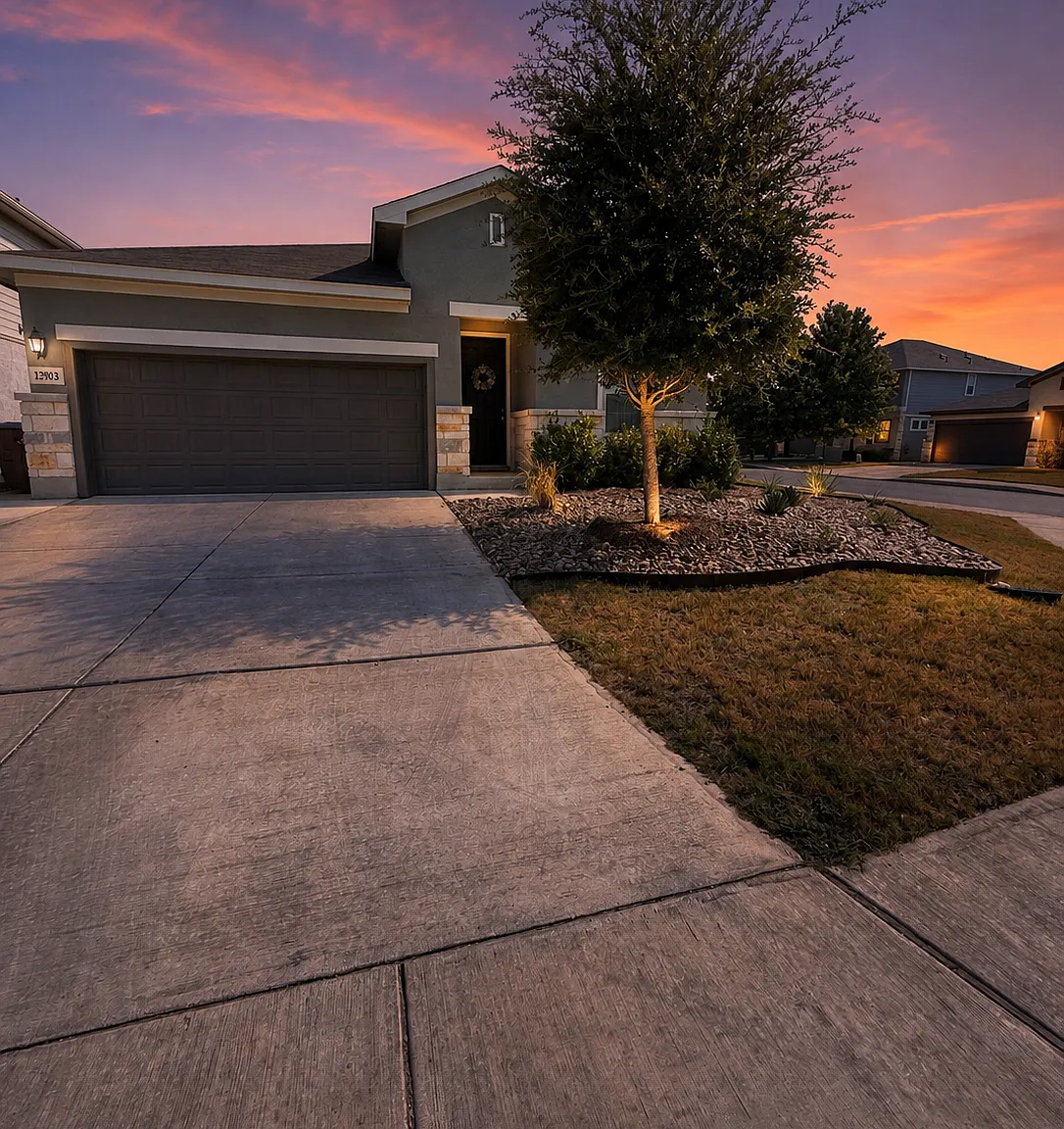 3 bed, 1870 sqft, $2,050 — Photo 1