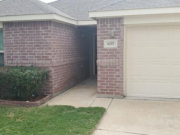 2nd image of 6337 Bay Lake Dr