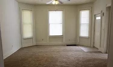 5th image of 606 E Oakland Ave #A