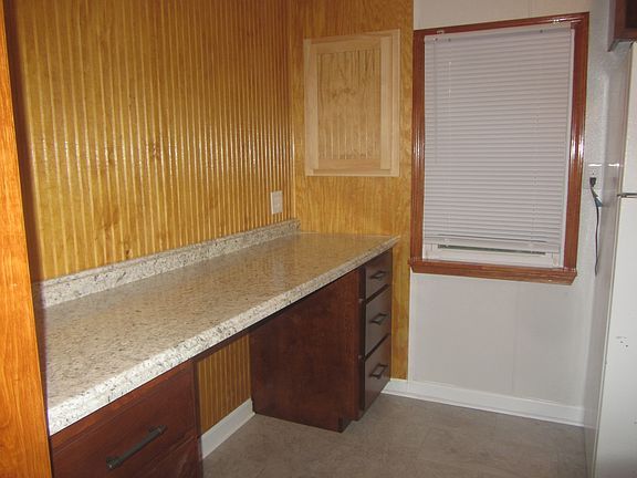 3rd image of 15091 Fort Campbell Blvd APT 2