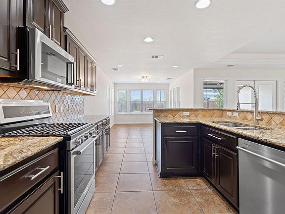 4th image of 20308 Highland Lake Dr