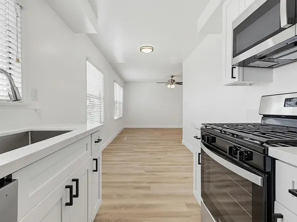 6627-6635 Crenshaw Blvd