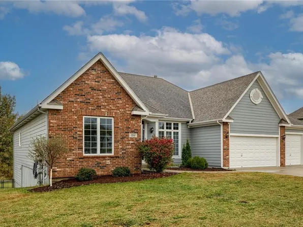 12511 Prestwick Dr, Kansas City, KS 66109