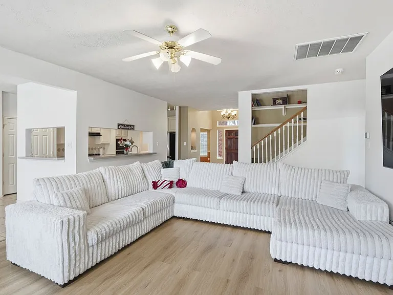 7903 Palmer Place Ln — Photo 8