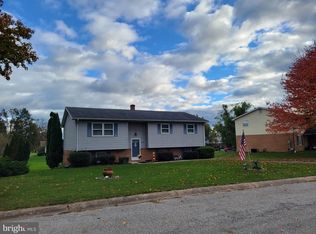 2772 Danielle Dr, Dover, PA 17315