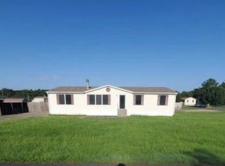 7445 Columbia Dr, Lake Charles, LA 70605