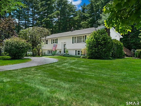 3rd image of 6 Webster Place