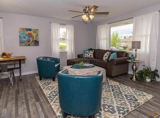 625 Saint Charles St, Rapid City, SD 57701