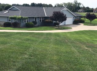 15318 Trinter Rd, Vermilion, OH 44089