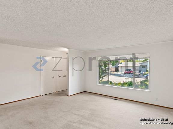 4th image of 970 Lantana Dr