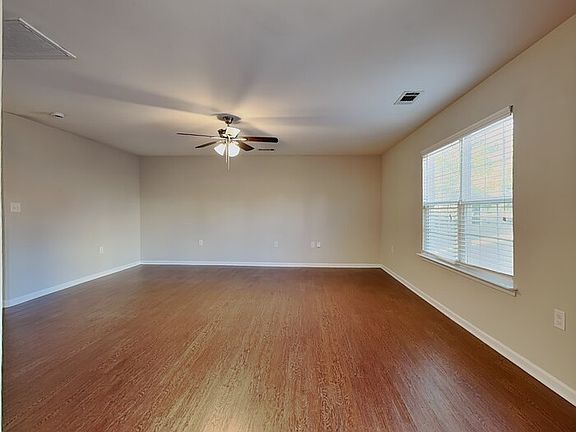 4th image of 928 Cassidy Dr