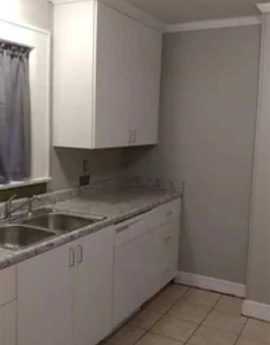 1 bed, 551 sqft, $975 — Photo 2