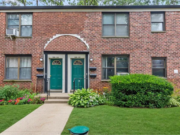 196-32 69th Ave Floor 1, Fresh Meadows, NY 11365
