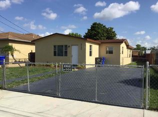 5725 Mayo St, Hollywood, FL 33023
