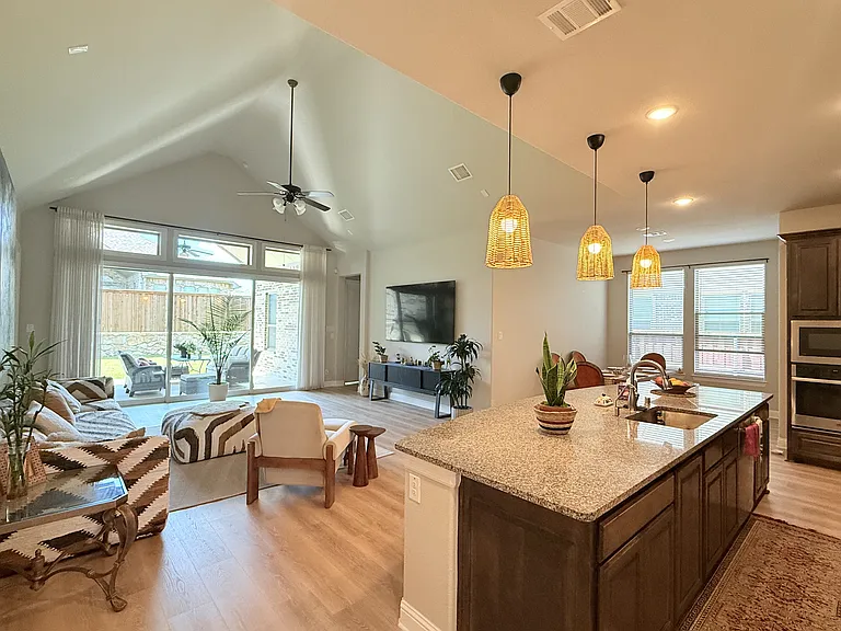 8805 Cedar Basin Dr — Photo 8