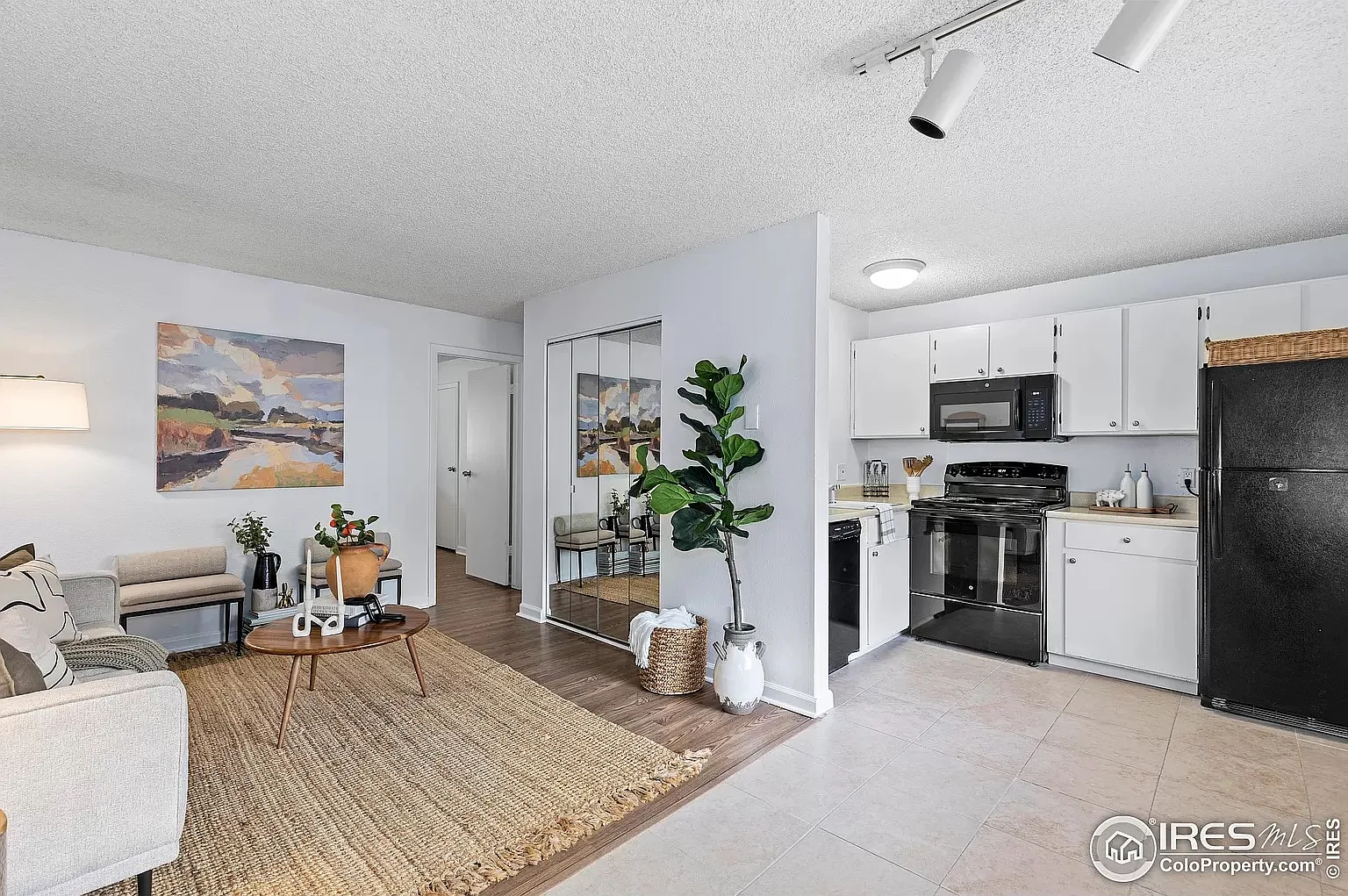 3161 Madison Ave — Photo 4