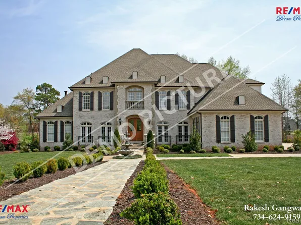 31111 Lahser Rd, Beverly Hills, MI 48025