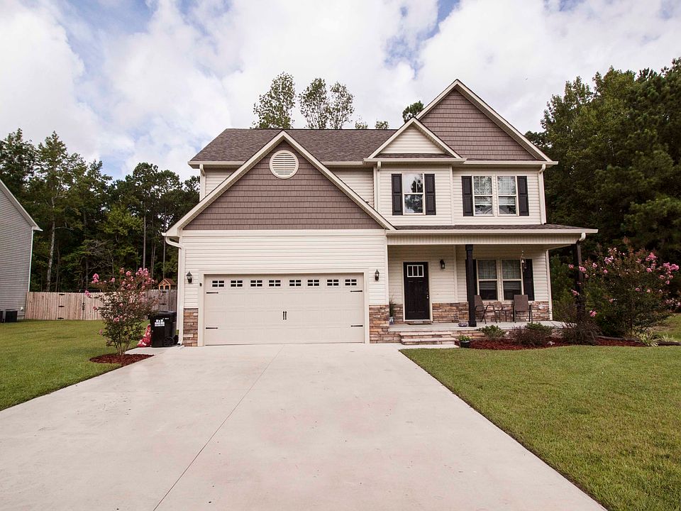1st image of 119 Cedar Ridge Dr