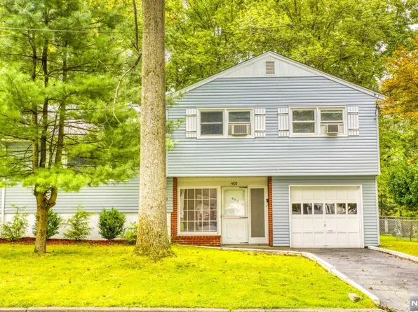 402 Tenakill Dr, Northvale, NJ 07647