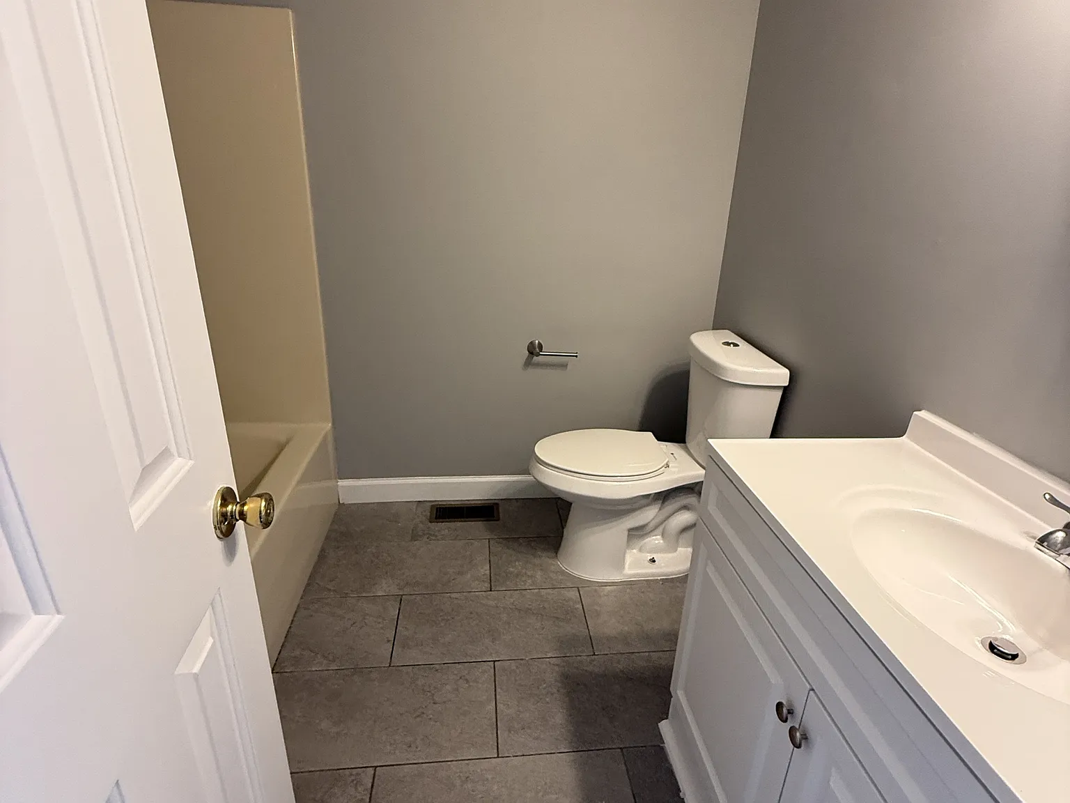 1027 Pirates Court - 1 — Photo 4