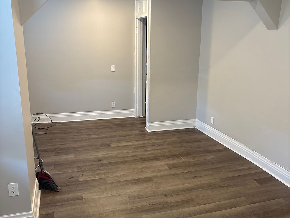 2nd image of 4 W Church St #9
