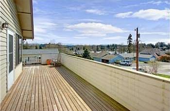 3rd image of 1916 118th Ave NE