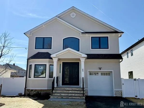 46 Foyer St, Edison, NJ 08817