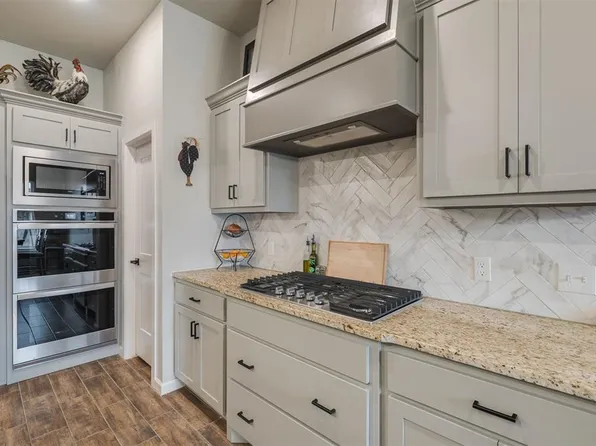 4716 Bermuda Dr, Mustang, OK 73064