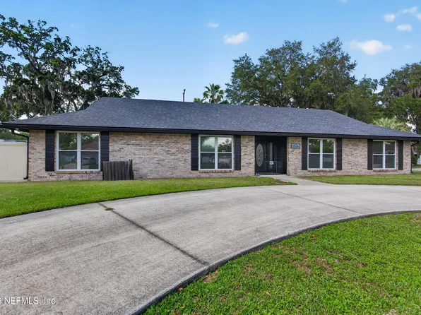 11526 BASKERVILLE Road, Jacksonville, FL 32223