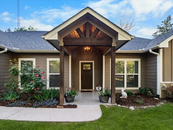 617 Rs County Rd #1180, Emory, TX 75440