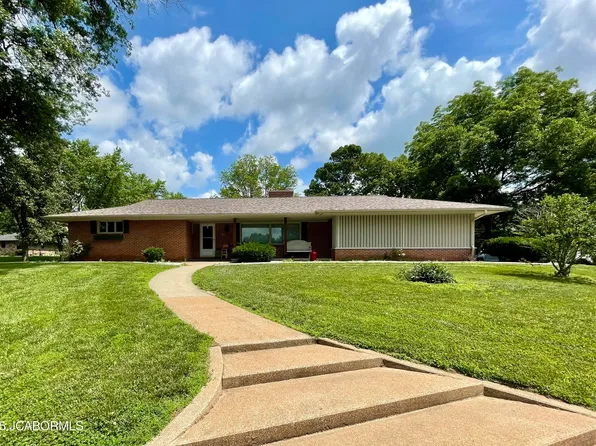501 W Morgan St, Tipton, MO 65081