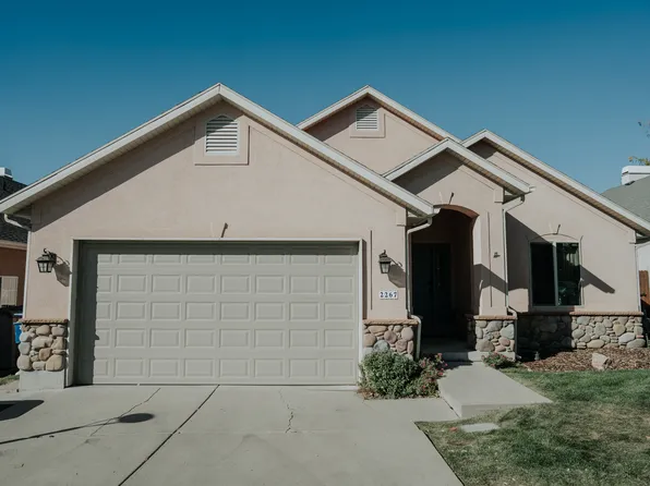 2267 E Spruce View Ct S, Salt Lake City, UT 84109