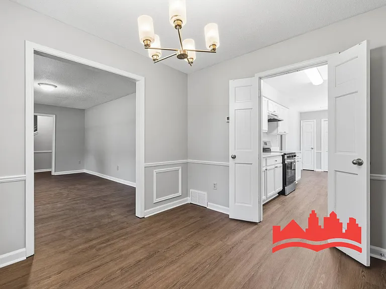 7243 Newling Ln — Photo 11