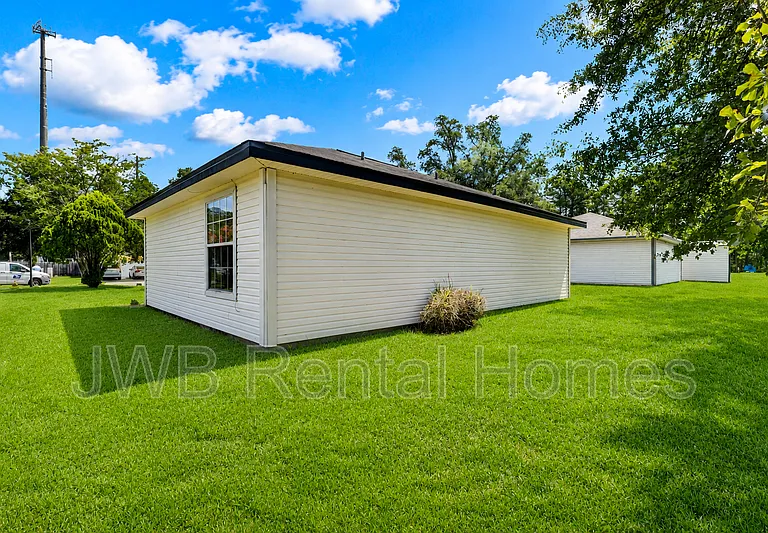 4018 Alfred Mill Ave — Photo 15