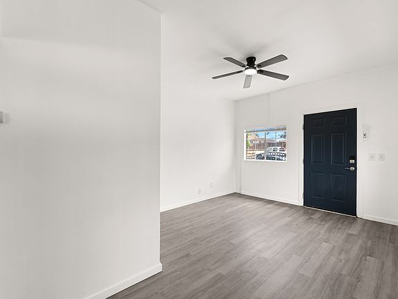 5th image of 3204 Logan Ave