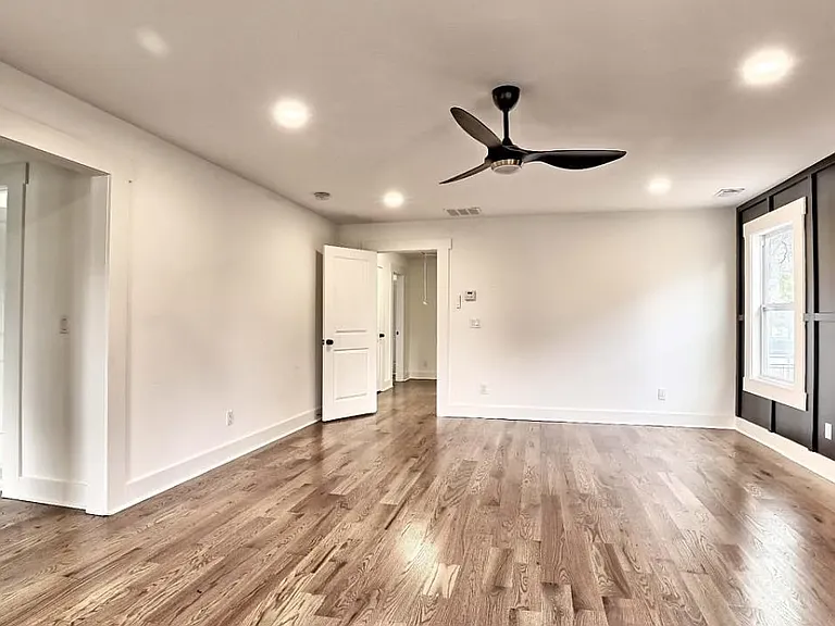 825 Beryl St SW — Photo 8